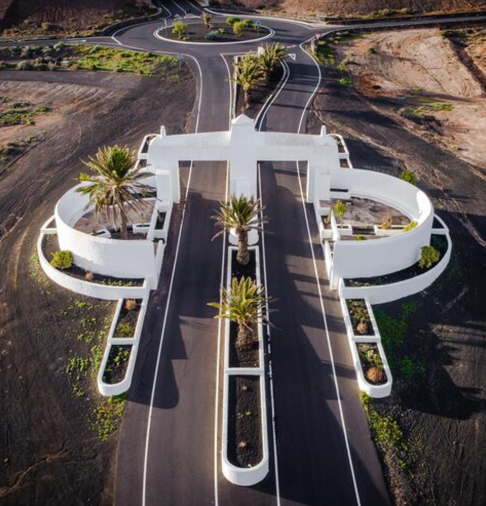 Strategic Location and Connectivity